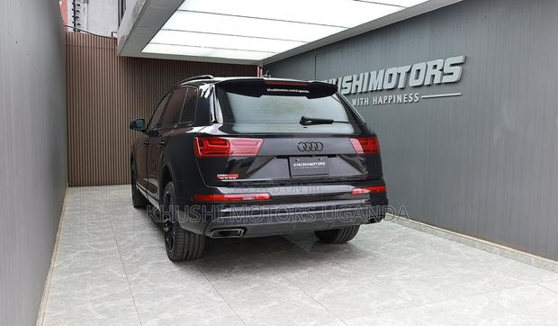 Audi Q7 2016 Black