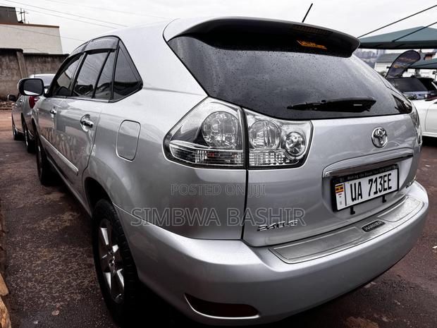 Toyota Harrier 2007 Silver