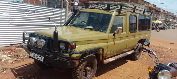 Toyota Land Cruiser HDJ 100 4.2 D 1998 Green