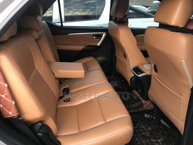 Toyota Fortuner 2015 Silver