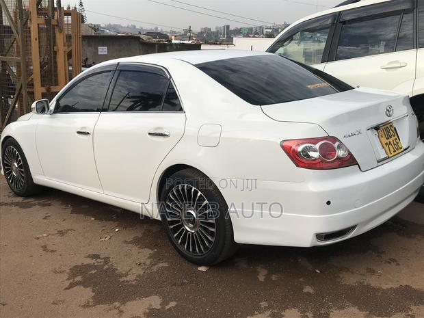 Toyota Mark X 2.5 AWD 2008 White