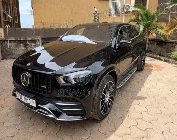 Mercedes-Benz GLE-Class GLE 400d 4MATIC 2021 Black