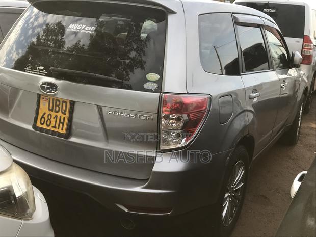 Subaru Forester 2011 Silver