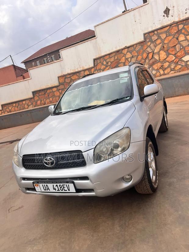 Toyota RAV4 2008 Silver