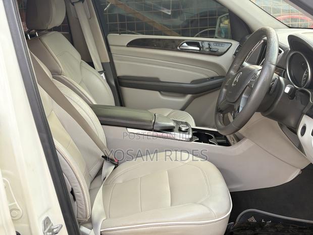 Mercedes-Benz M Class ML 350 4Matic 2013 White