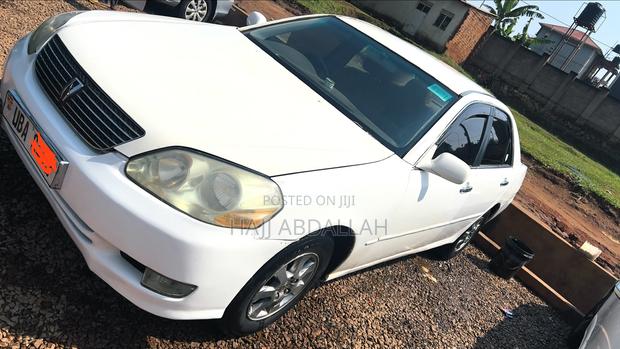 Toyota Mark II 2.0 AWD 2004 Pearl
