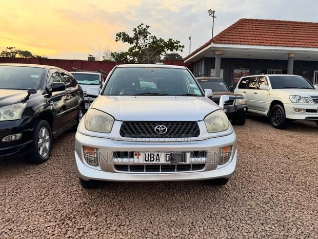 Toyota RAV4 Automatic 2003 Silver