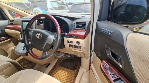 Toyota Alphard 2008 White