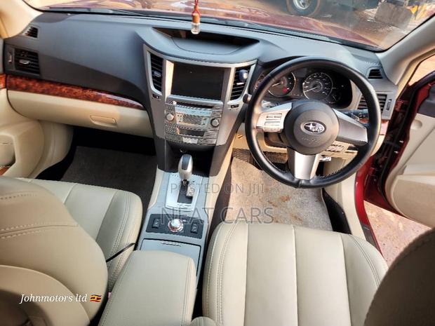 Subaru Legacy 2010 Red