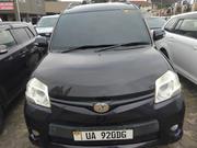 Toyota Sienta 2015 Brown for sale