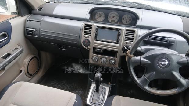 Nissan X-Trail 2006 White
