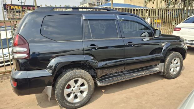 Toyota Land Cruiser Prado 2007 Black