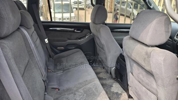 Toyota Land Cruiser Prado 2007 Black