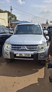 Mitsubishi Pajero 2010 Silver for sale