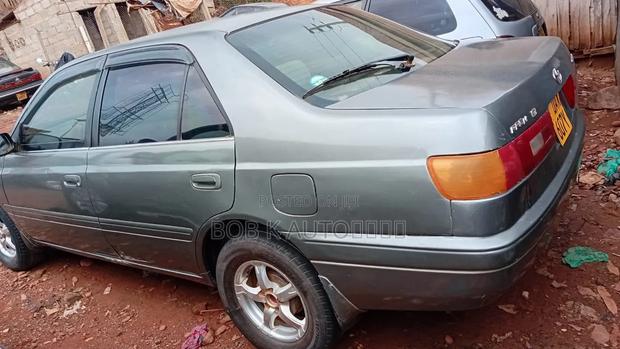 Toyota Corona Premio 1998 Gray