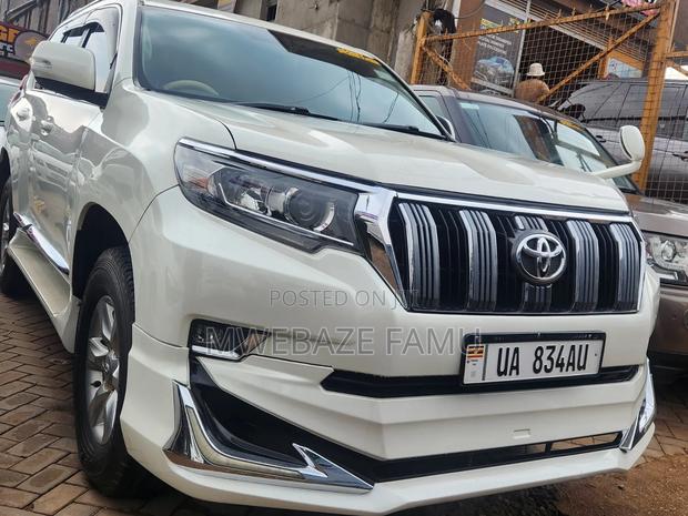 Toyota Land Cruiser Prado 2018 White