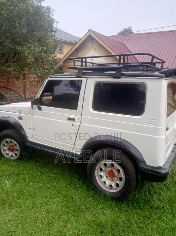 Suzuki Jimny 1998 White