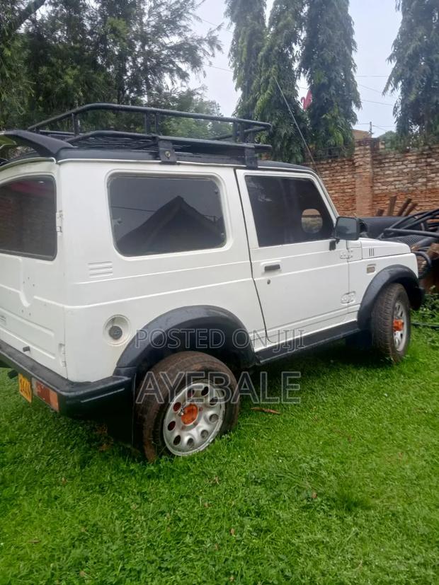 Suzuki Jimny 1998 White