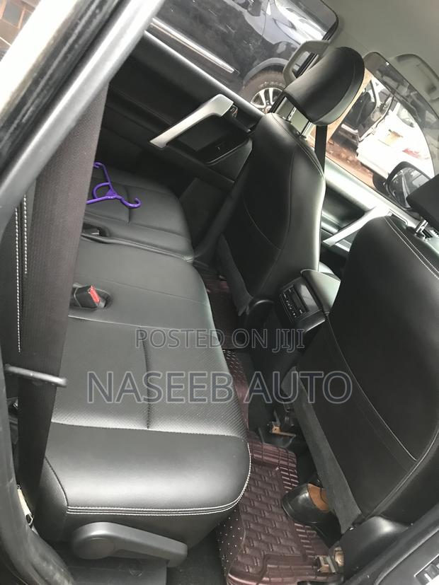 Toyota Land Cruiser Prado 2017 Black