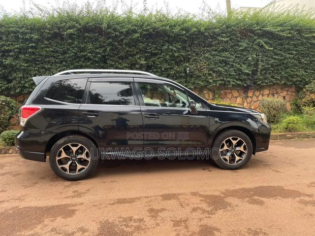 Subaru Forester 2016 Black