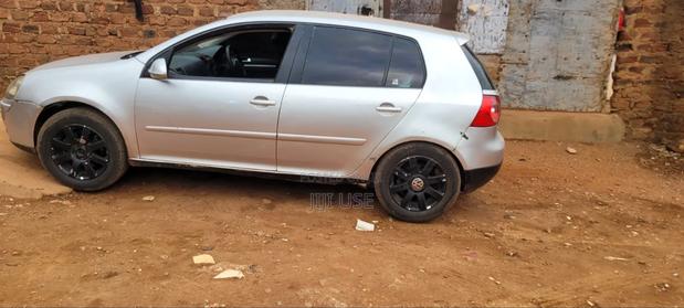 Volkswagen Golf 2005 Silver