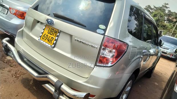 Subaru Forester 2010 Silver