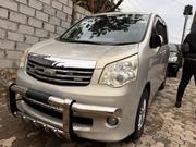 Toyota Noah 2010 for sale