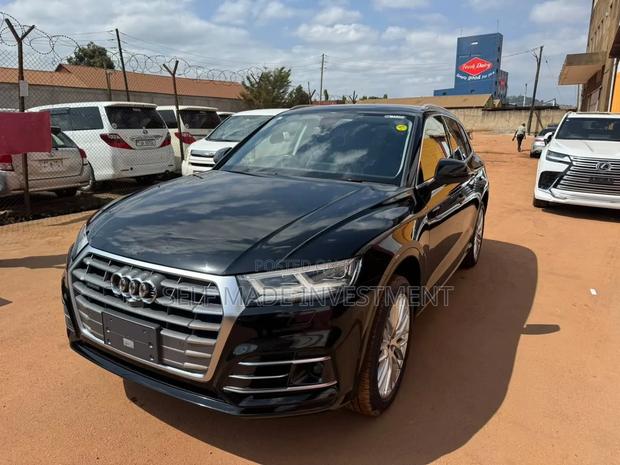 Audi Q5 2017 Black