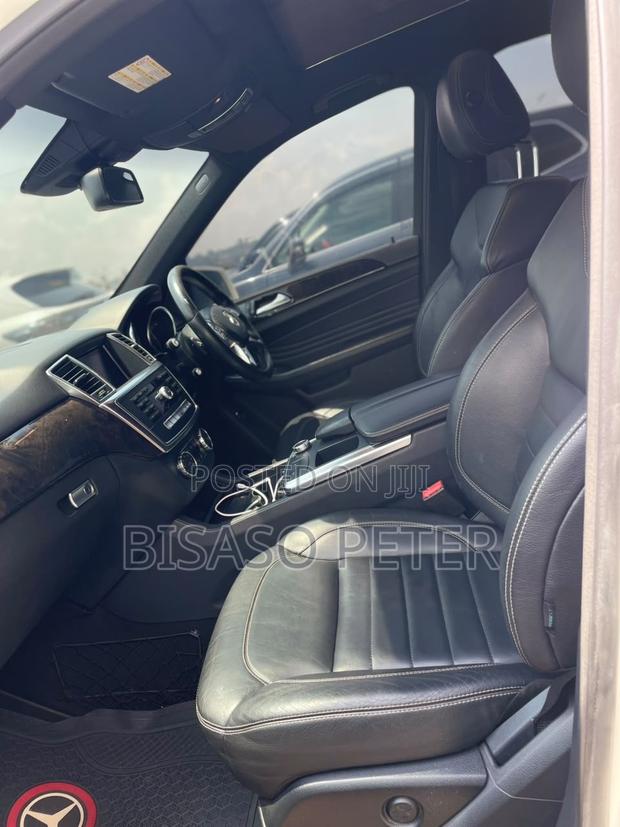 Mercedes-Benz M Class ML350 4MATIC 4dr SUV AWD (3.5L 6cyl 7A) 2014