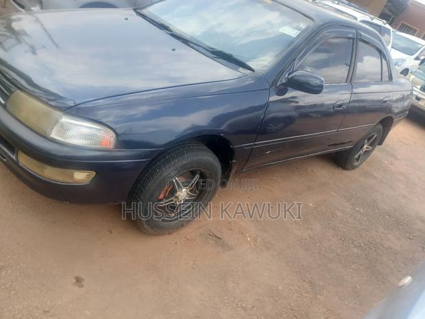 Toyota Carina 1998 Blue