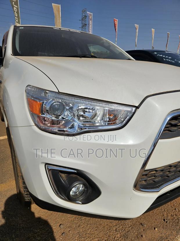 Mitsubishi RVR 2013 White