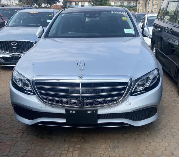 Mercedes-Benz E400 2018 Gray