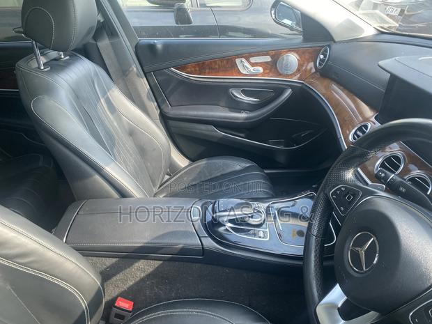 Mercedes-Benz E400 2018 Gray