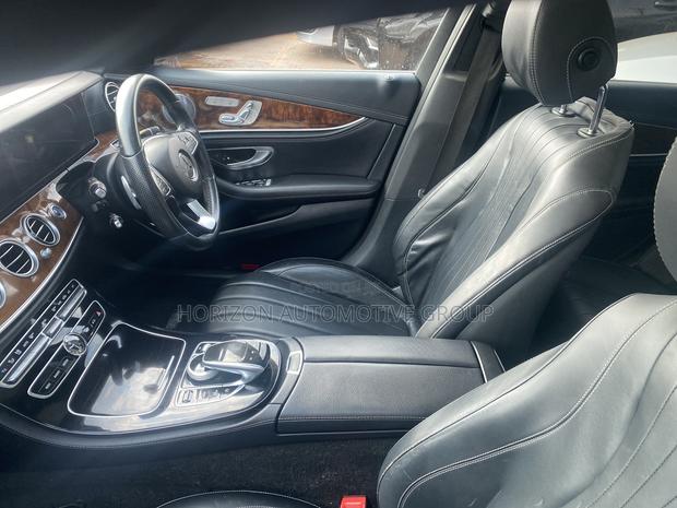 Mercedes-Benz E400 2018 Gray