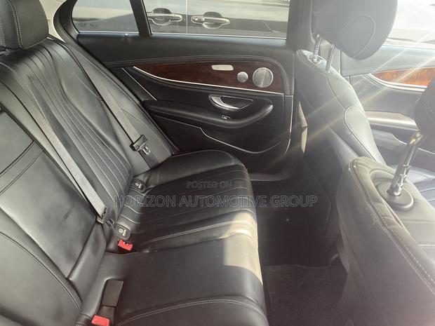 Mercedes-Benz E400 2018 Gray