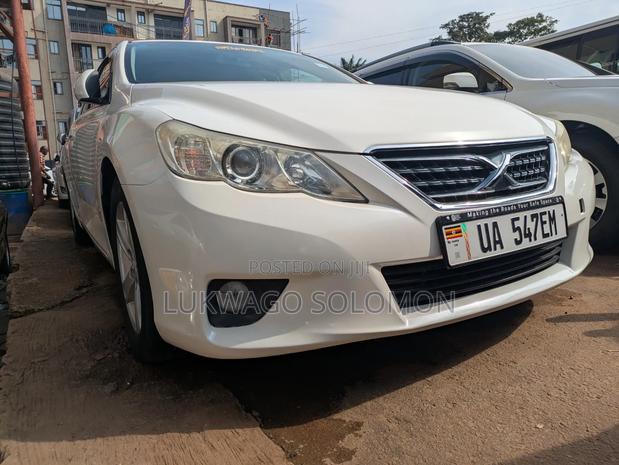 Toyota Mark X 2011 White