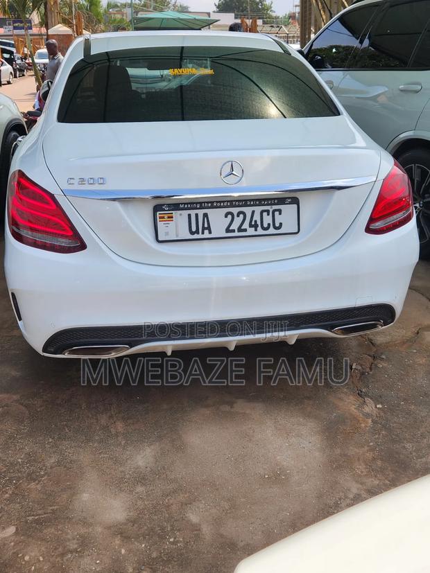 Mercedes-Benz C200 2016