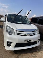 Toyota Noah 2.0 143hp AWD (8 Seater) 2013 White for sale