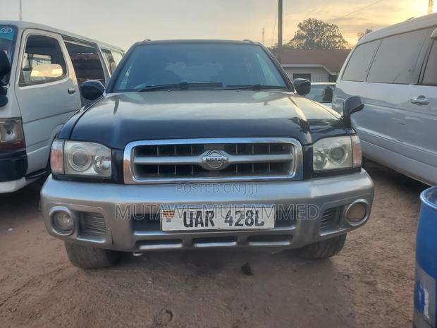 Nissan Terrano 2006 Black