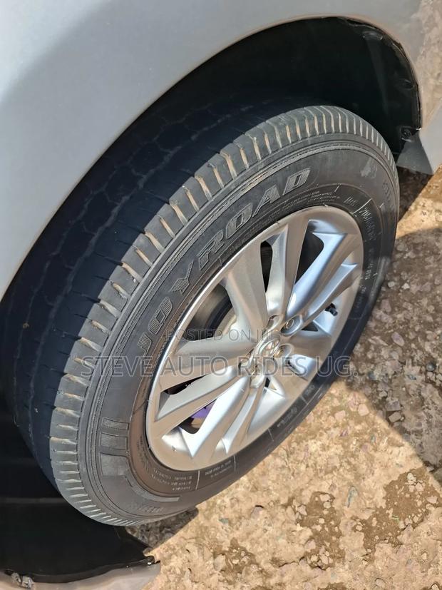 Toyota Wish 2008 Silver