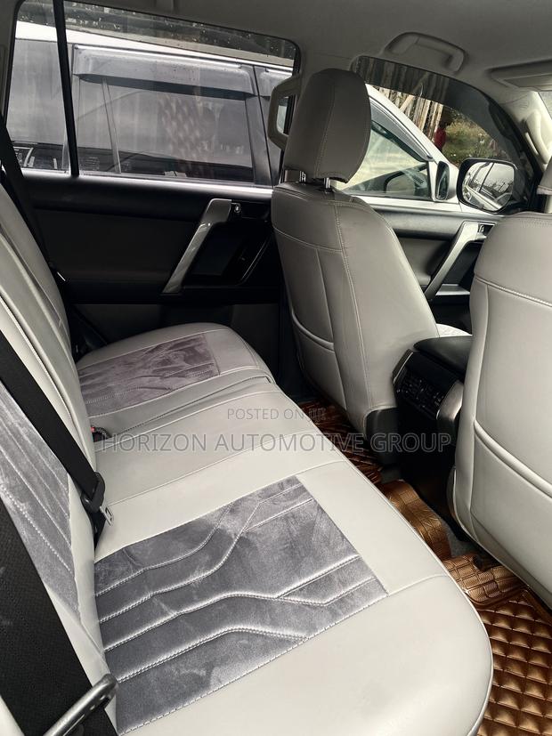 Toyota Land Cruiser Prado 2.8 D-4D 2016 Black