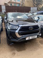 Toyota Hilux Rugged 4x4 2018 Black for sale