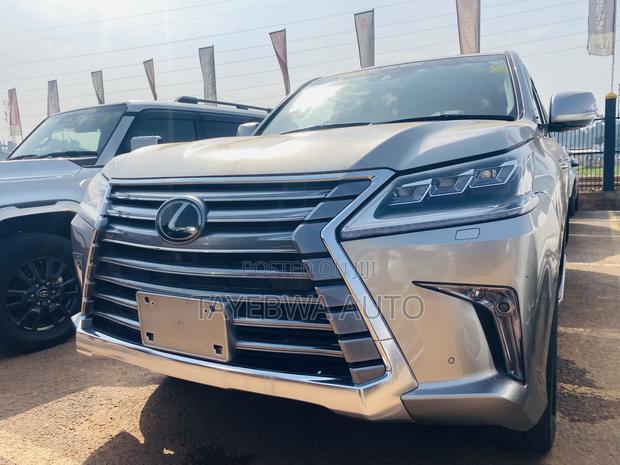 Lexus LX 570 AWD 2018 Gray