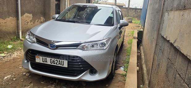 Toyota Corolla Fielder 2016 Silver