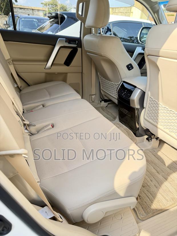 Toyota Land Cruiser Prado 2.7 2020 White