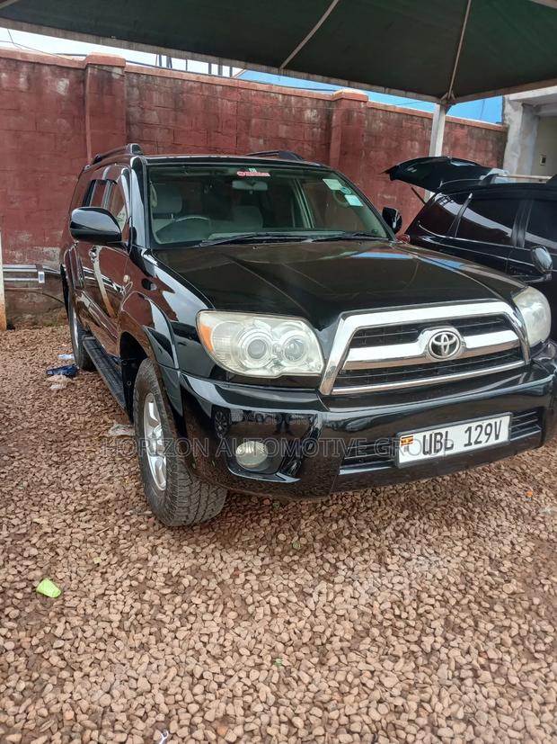 Toyota Hilux Surf 2009 Black