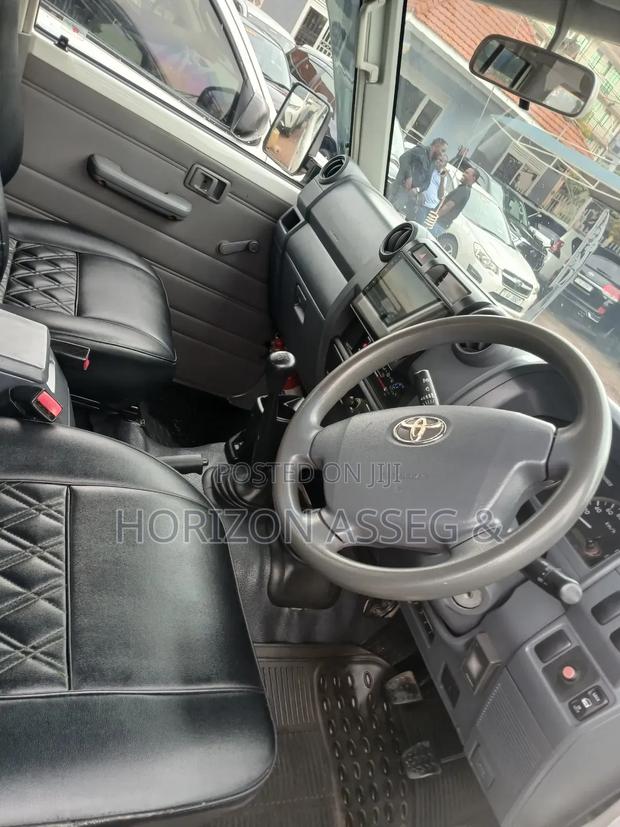 Toyota Land Cruiser 76 Series 2018 White