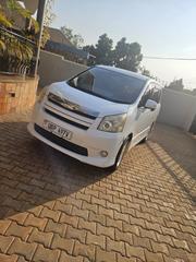 Toyota Noah 2009 White for sale
