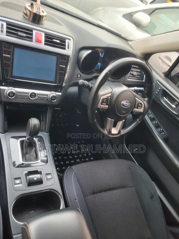 Subaru Outback 2015 Silver