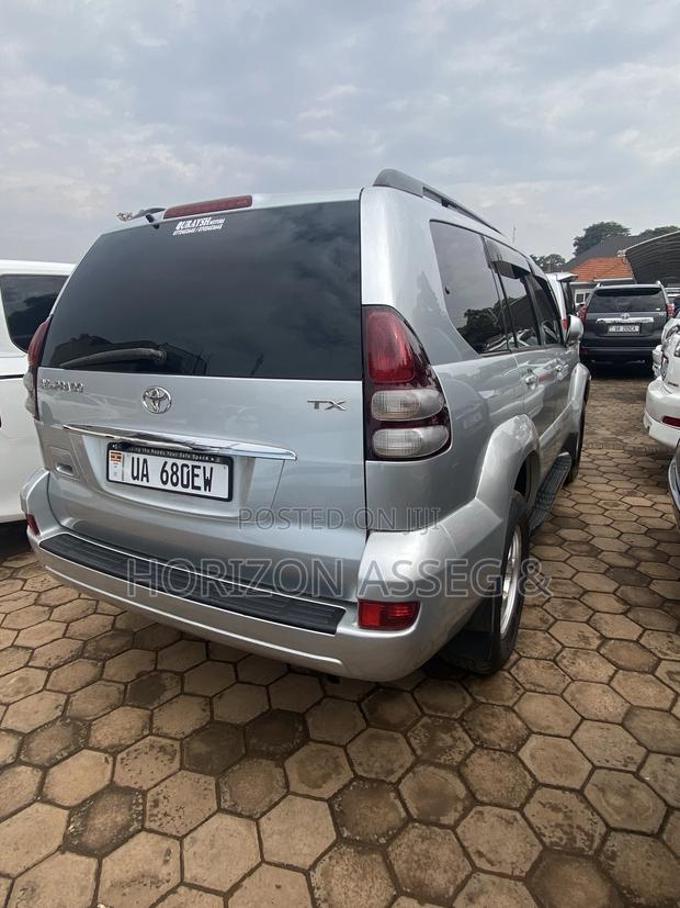 Toyota Land Cruiser Prado 2.7 i 16V 2007 Gray